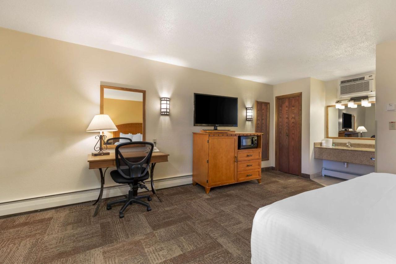 Best Western Pioneer Lusk Bagian luar foto