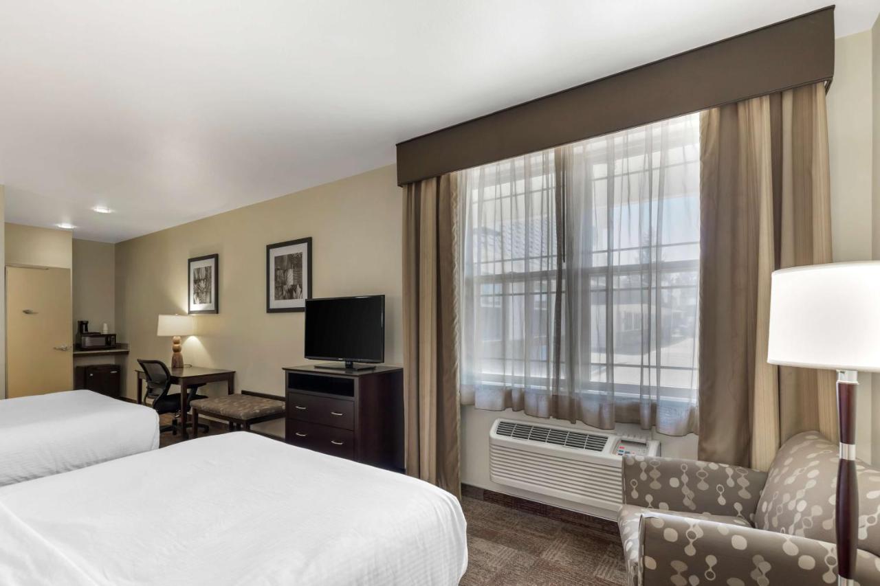 Best Western Pioneer Lusk Bagian luar foto
